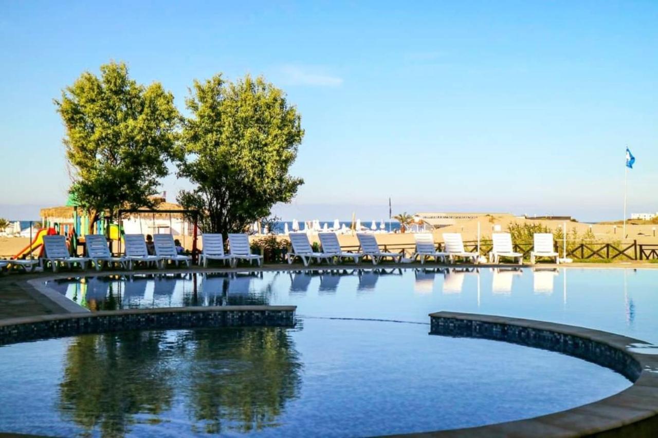 Oasis Del Mare Beach Front Hotel Lozenets Exterior photo