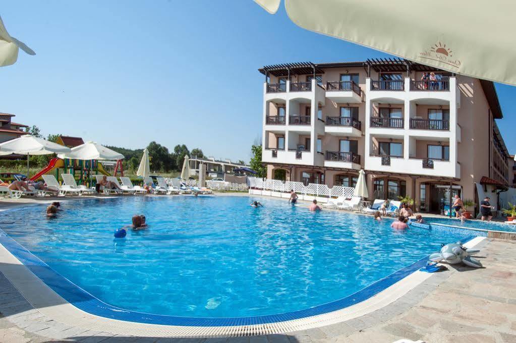 Oasis Del Mare Beach Front Hotel Lozenets Exterior photo